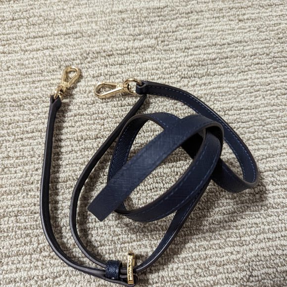 Navy Michael Kors Cross Body Bag - Excellent Condition 💙 - Picture 3 of 7